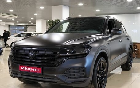 Volkswagen Touareg III, 2018 год, 4 820 000 рублей, 1 фотография