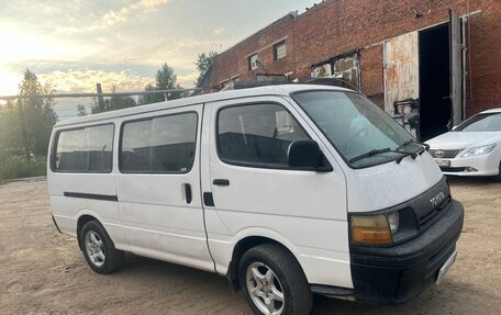 Toyota HiAce H100, 1991 год, 280 000 рублей, 3 фотография