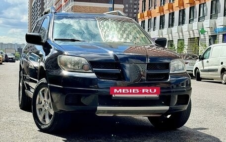 Mitsubishi Outlander III рестайлинг 3, 2003 год, 695 000 рублей, 7 фотография