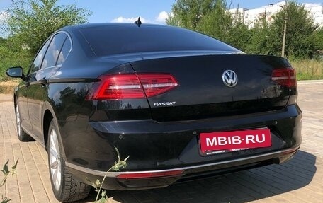 Volkswagen Passat B8 рестайлинг, 2018 год, 2 300 000 рублей, 8 фотография