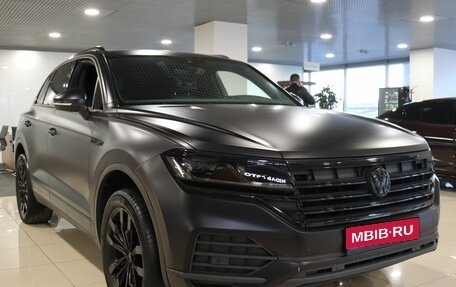 Volkswagen Touareg III, 2018 год, 4 820 000 рублей, 3 фотография