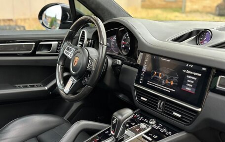 Porsche Cayenne III, 2018 год, 8 900 000 рублей, 6 фотография