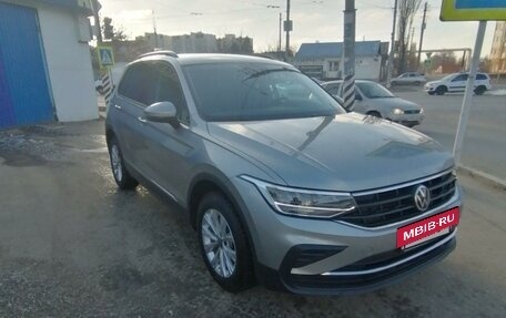 Volkswagen Tiguan II, 2021 год, 4 450 000 рублей, 6 фотография