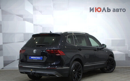 Volkswagen Tiguan II, 2019 год, 3 800 000 рублей, 7 фотография