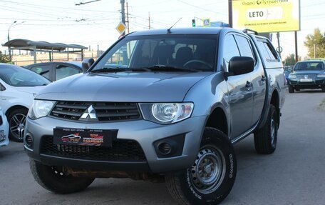 Mitsubishi L200 IV рестайлинг, 2014 год, 1 549 990 рублей, 2 фотография