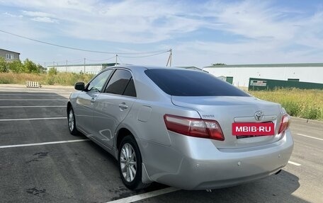 Toyota Camry, 2007 год, 1 075 000 рублей, 10 фотография