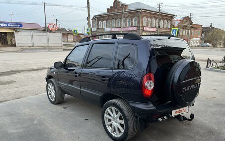 Chevrolet Niva I рестайлинг, 2005 год, 410 000 рублей, 3 фотография