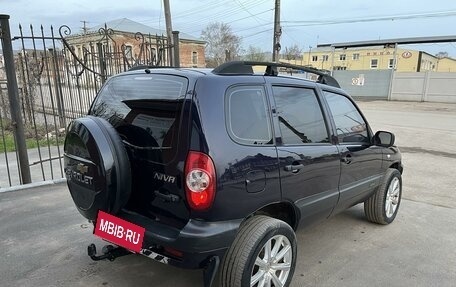 Chevrolet Niva I рестайлинг, 2005 год, 410 000 рублей, 4 фотография