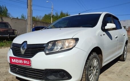 Renault Logan II, 2016 год, 749 000 рублей, 8 фотография