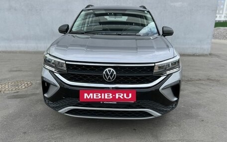 Volkswagen Taos, 2021 год, 2 450 000 рублей, 28 фотография