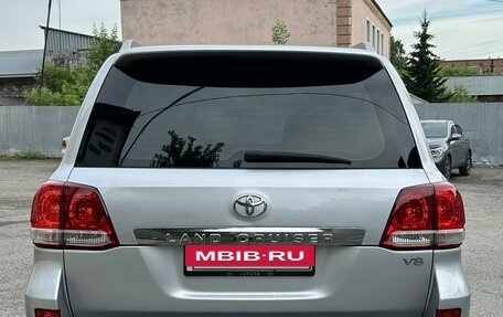 Toyota Land Cruiser 200, 2011 год, 2 980 000 рублей, 10 фотография