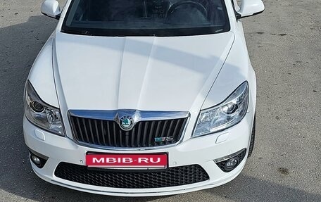 Skoda Octavia RS, 2010 год, 1 500 000 рублей, 15 фотография