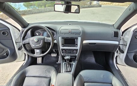 Skoda Octavia RS, 2010 год, 1 500 000 рублей, 19 фотография