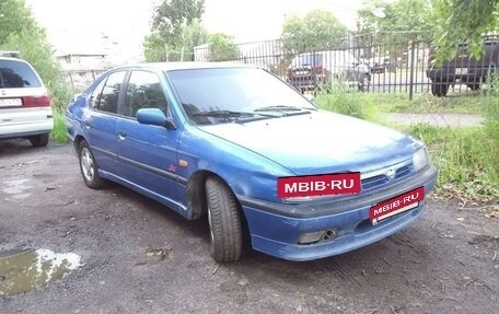 Nissan Primera II рестайлинг, 1995 год, 115 000 рублей, 3 фотография