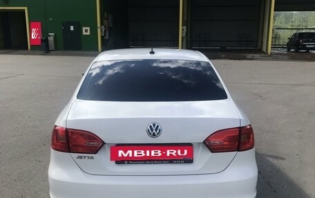 Volkswagen Jetta VI, 2013 год, 1 150 000 рублей, 3 фотография