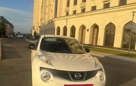 Nissan Juke II, 2013 год, 1 030 000 рублей, 2 фотография