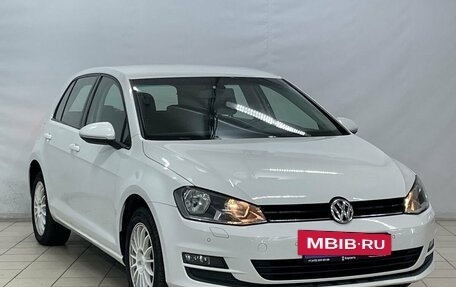 Volkswagen Golf VII, 2013 год, 1 395 000 рублей, 2 фотография