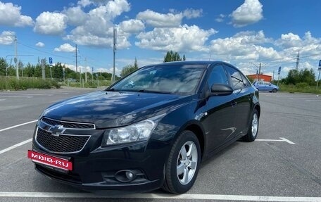 Chevrolet Cruze II, 2012 год, 850 000 рублей, 2 фотография