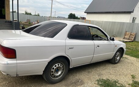 Toyota Vista, 1996 год, 300 000 рублей, 4 фотография