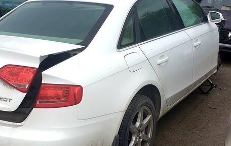 Audi A4, 2010 год, 1 200 000 рублей, 4 фотография