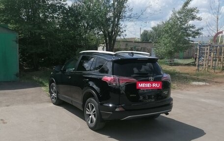 Toyota RAV4, 2017 год, 2 500 000 рублей, 2 фотография