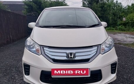 Honda Freed I, 2012 год, 1 237 000 рублей, 1 фотография