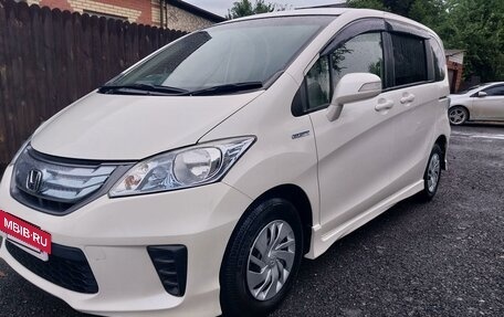 Honda Freed I, 2012 год, 1 237 000 рублей, 3 фотография