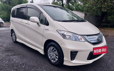 Honda Freed I, 2012 год, 1 237 000 рублей, 2 фотография