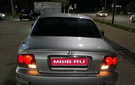 Hyundai Sonata IV рестайлинг, 2005 год, 300 000 рублей, 6 фотография