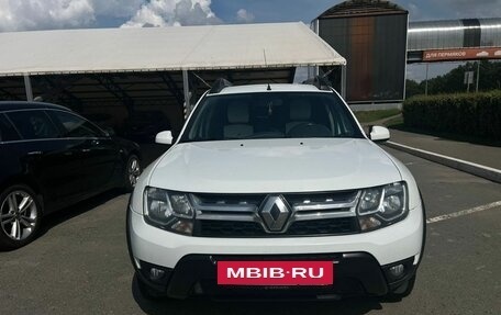 Renault Duster I рестайлинг, 2015 год, 1 100 000 рублей, 2 фотография