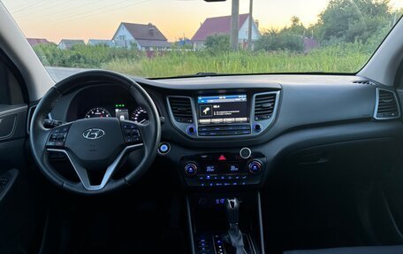 Hyundai Tucson III, 2018 год, 2 650 000 рублей, 21 фотография