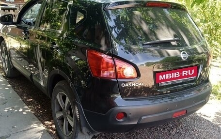 Nissan Qashqai, 2009 год, 990 000 рублей, 2 фотография