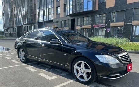 Mercedes-Benz S-Класс, 2011 год, 2 250 000 рублей, 1 фотография