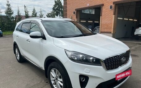 KIA Sorento III Prime рестайлинг, 2019 год, 2 400 000 рублей, 3 фотография