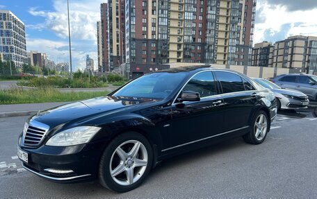 Mercedes-Benz S-Класс, 2011 год, 2 250 000 рублей, 2 фотография