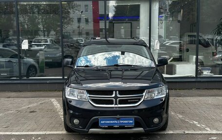 Dodge Journey I, 2011 год, 1 350 000 рублей, 2 фотография