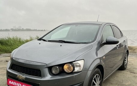 Chevrolet Aveo III, 2013 год, 850 000 рублей, 1 фотография