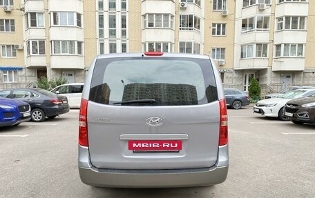 Hyundai H-1 II рестайлинг, 2016 год, 2 365 000 рублей, 7 фотография