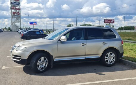 Volkswagen Touareg III, 2005 год, 725 000 рублей, 4 фотография