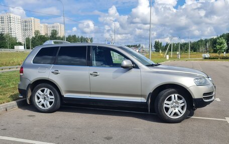 Volkswagen Touareg III, 2005 год, 725 000 рублей, 3 фотография