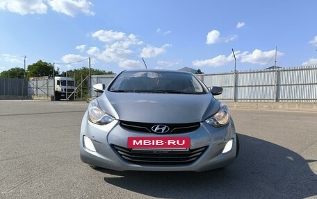 Hyundai Elantra V, 2012 год, 1 150 000 рублей, 2 фотография