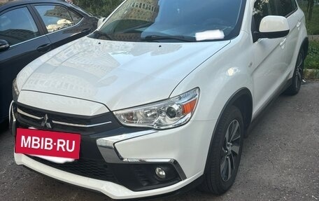 Mitsubishi ASX I рестайлинг, 2019 год, 2 350 000 рублей, 2 фотография