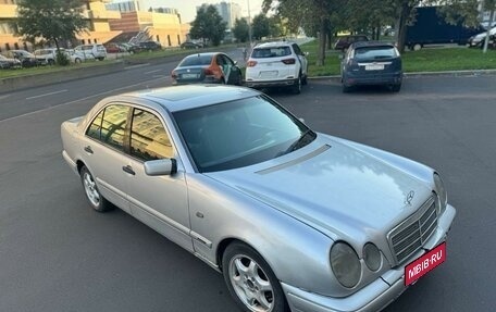 Mercedes-Benz E-Класс, 1997 год, 249 999 рублей, 1 фотография