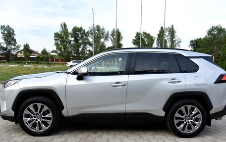 Toyota RAV4, 2021 год, 4 495 000 рублей, 3 фотография