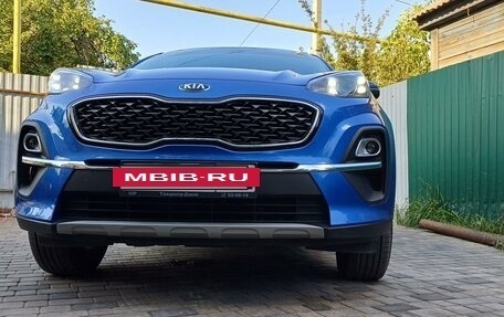 KIA Sportage IV рестайлинг, 2020 год, 2 390 000 рублей, 6 фотография