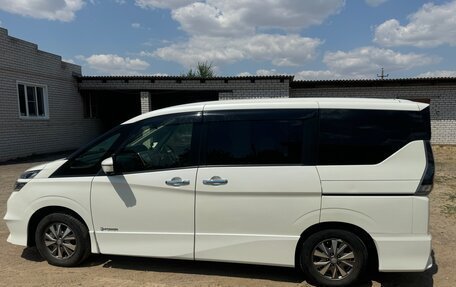 Nissan Serena IV, 2018 год, 2 280 000 рублей, 5 фотография