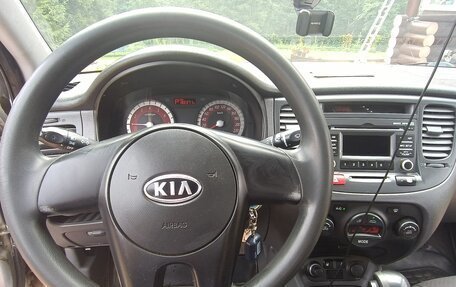 KIA Rio II, 2010 год, 600 000 рублей, 16 фотография