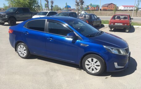 KIA Rio III рестайлинг, 2011 год, 550 000 рублей, 4 фотография