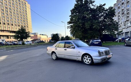 Mercedes-Benz E-Класс, 1997 год, 249 999 рублей, 6 фотография