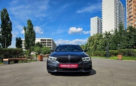 BMW 5 серия, 2019 год, 3 680 000 рублей, 6 фотография